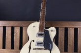 Gretsch G5420T Two tone Vintage White London Grey-4.jpg